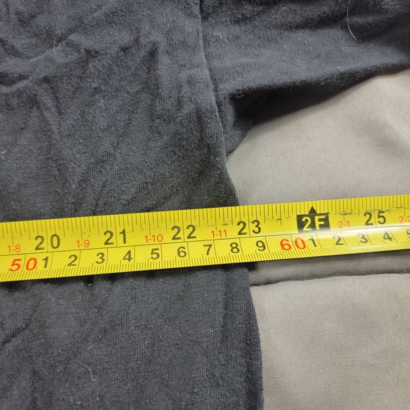 Neff Ripe Strawberry Adults XL Black Short Sleeve T Shirt Casual Street Wear - Picture 8 of 10